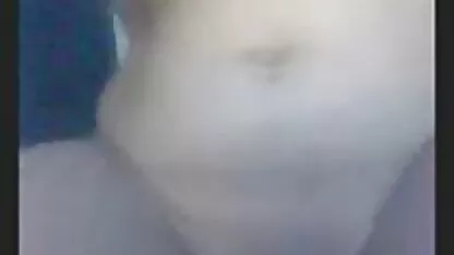 دانش آموز هنگام پایین آمدن از پله سکس زهره امیر ابراهیمی ها دامن خود را با سرطان بلند می کند