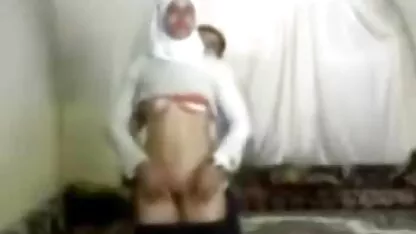 اویلین سکس زهره دختر شوکت