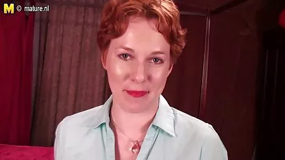 وقتی فیلم سکس زهرا امیر ابراهیمی از مدرسه به خانه برگشت ، دخترش را که در اتاق خود استمناء کرده بود گرفت