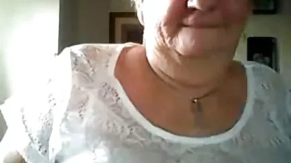 دیوانهای سکس زهره در فیلم نرگس همه بدنه عرب آنچه جذابیت در زیر زره سیاه را پنهان می کند را پنهان می کنند