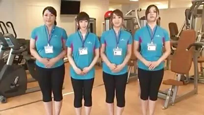 اپراتور می تواند دوربین را در حین عکسبرداری نگه داشته و خودارضایی کند سکس زهره شوکت و زوج مقابله را ببیند