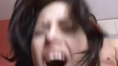 او فیلم سکس زهره شوکت شورت را به سمت خود حرکت داد و بزاق را با بزاق خیس کرد و بلوند خواب را درون مهبل خود وارد کرد.