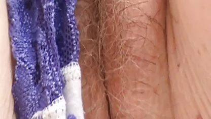 فاحشه تماس باعث ایجاد تپانچه برده سکس زهرا از روی سر یک چنگال بزرگ شد